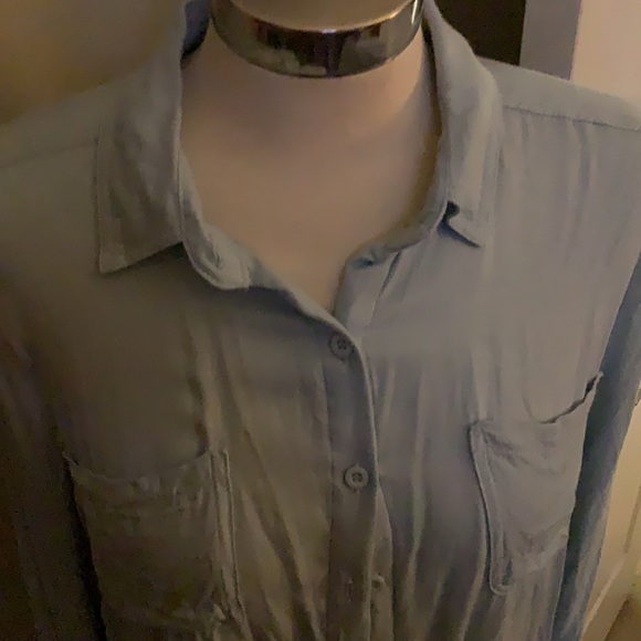 Button down shirt - Picture 2 of 5